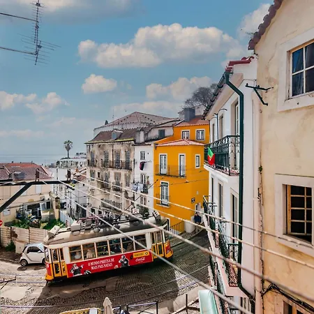Alfama Cozy Apartment Lisbon